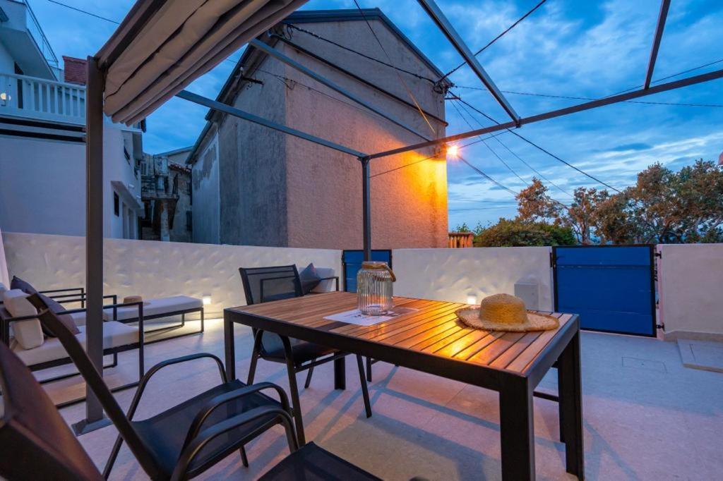 House Franulich Villa Stara Baška Kültér fotó